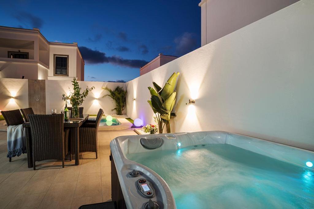 Villa Palmera Jacuzzi Yaiza  Exterior photo