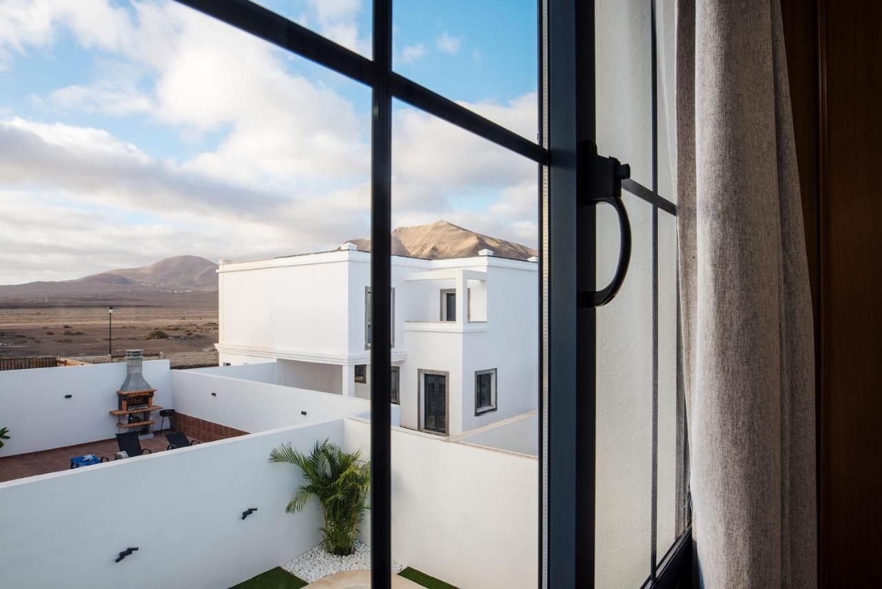 Villa Palmera Jacuzzi Yaiza  Exterior photo