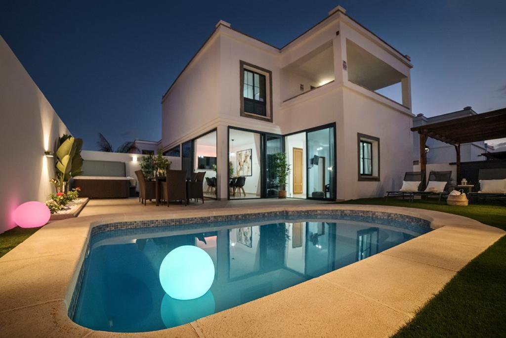 Villa Palmera Jacuzzi Yaiza  Exterior photo